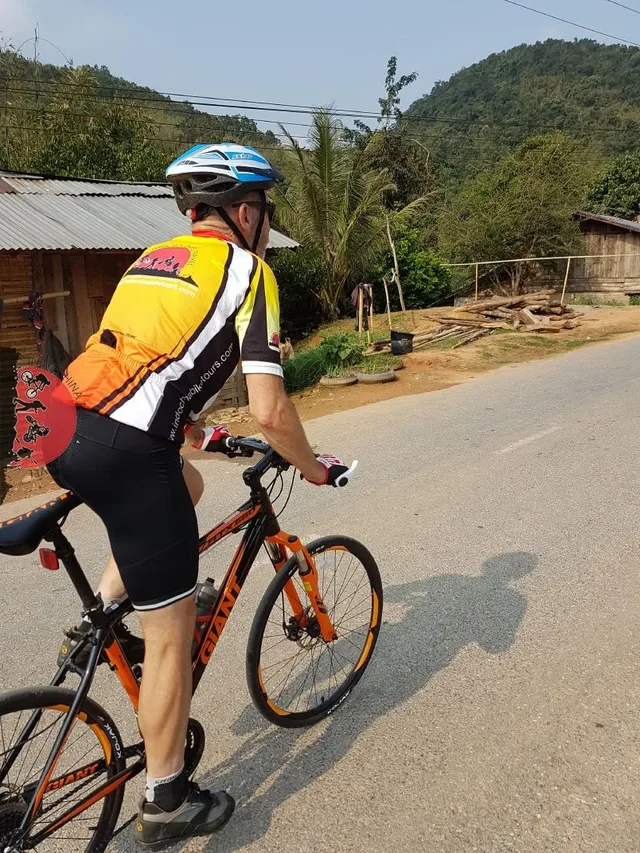 Myanmar Easy Cycling Tour – 8 Days 1